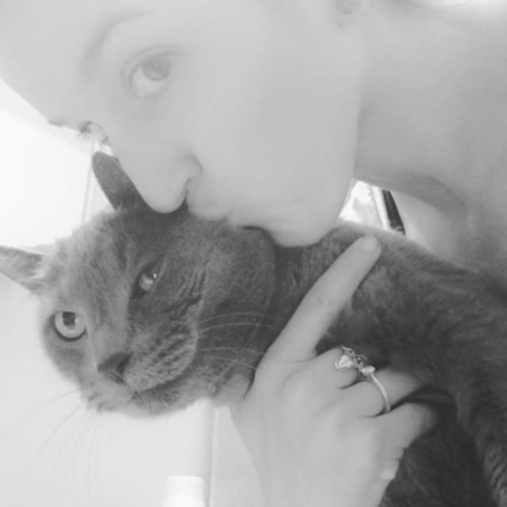 Meet your Posher, Alicia